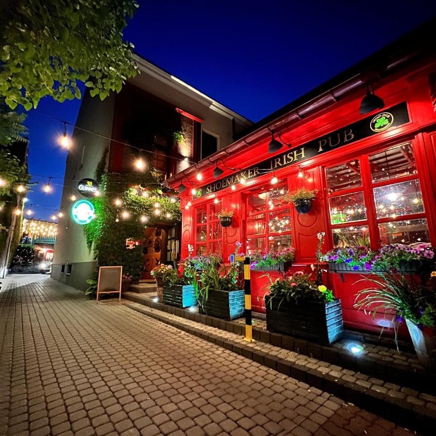 Shoemaker Irish Pub & Accommodation Kielce Kültér fotó