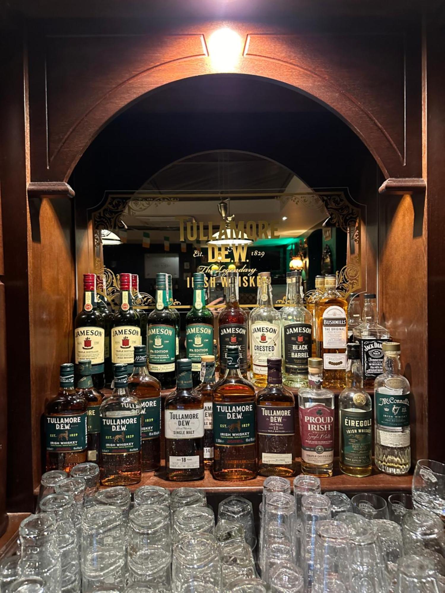 Shoemaker Irish Pub & Accommodation Kielce Kültér fotó