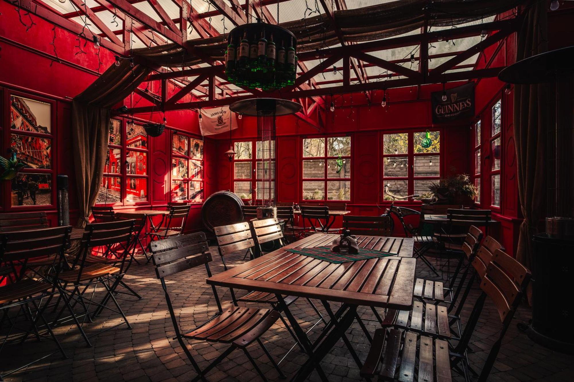 Shoemaker Irish Pub & Accommodation Kielce Kültér fotó